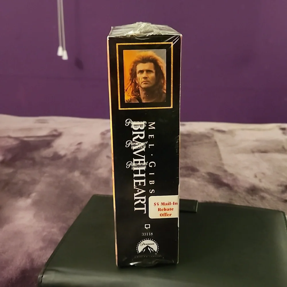 Brand new factory sealed First Production Braveheart VHS!